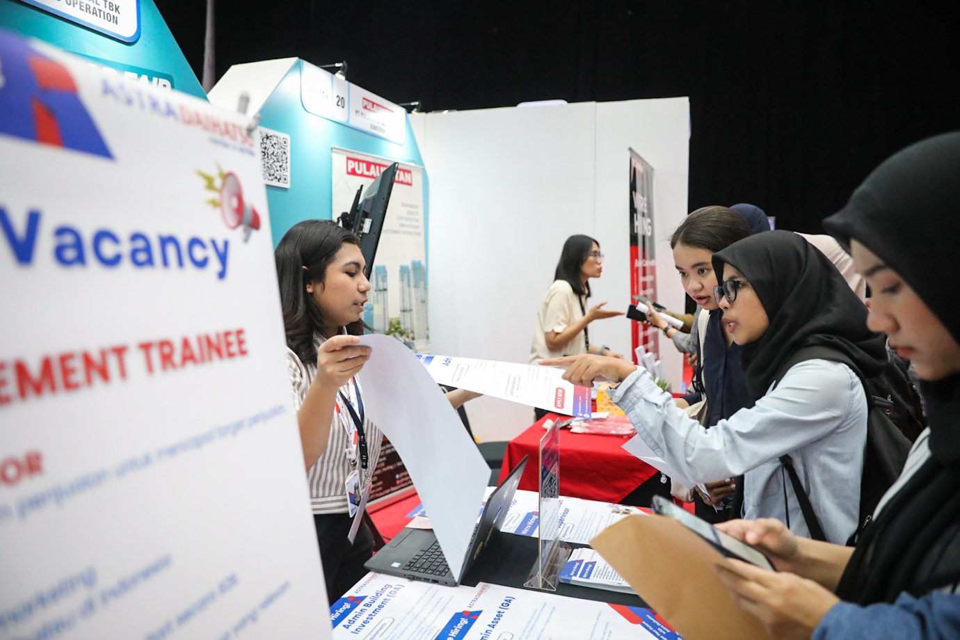 7 Wagub jobfair trisakti-4.jpg