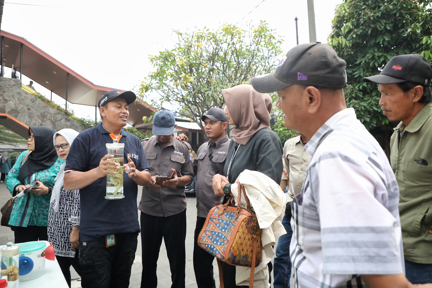 7.Munjirin Buka East Jakarta Agriculture Festival.jpg