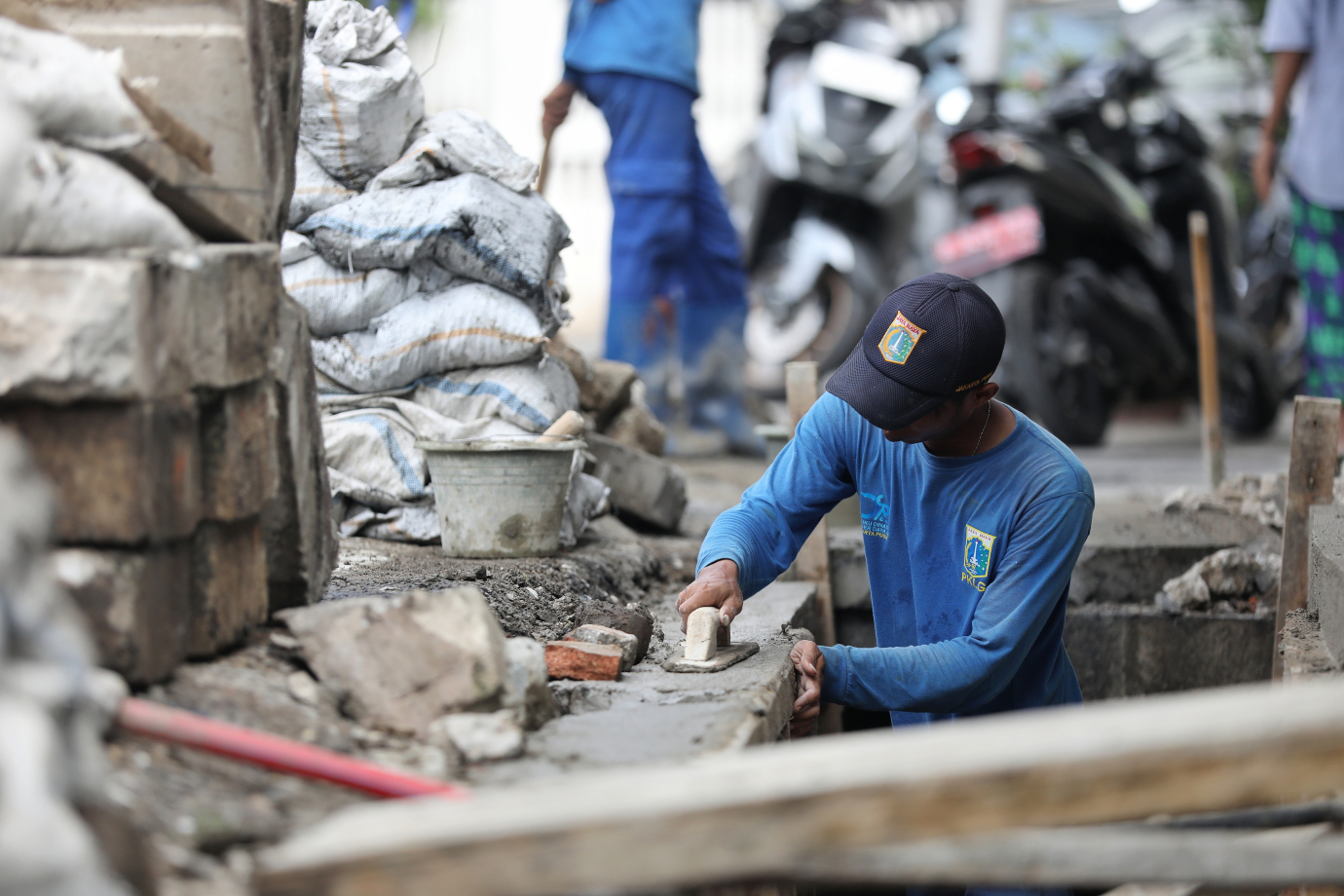 2.Sudin SDA Jakpus Perbaiki Saluran di Kebon Sirih Barat.jpg