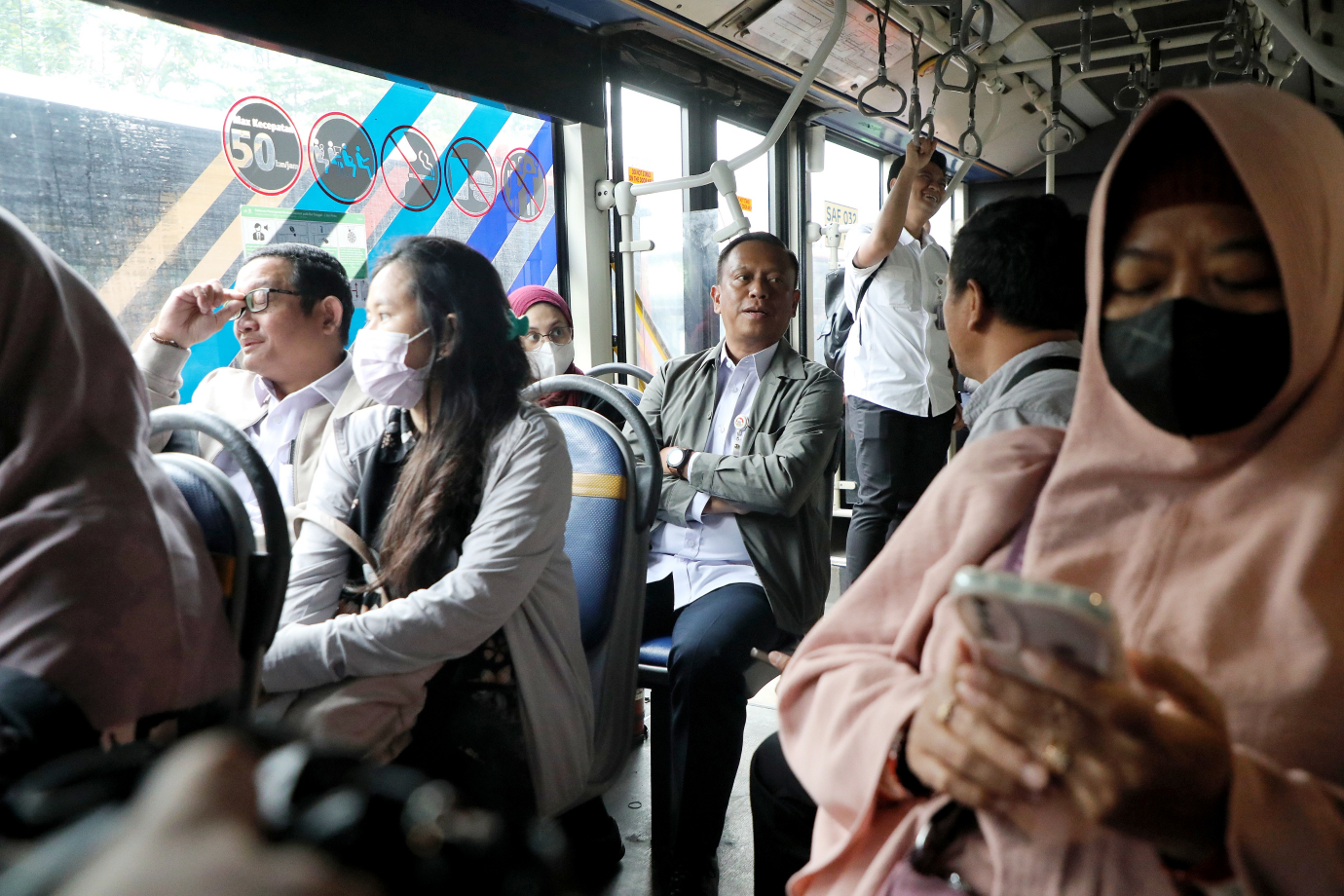 1.Munjirin Naik Transum Menuju Kantor Wali Kota Jakarta Timur.jpg