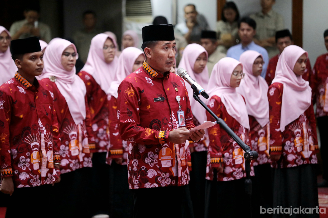 2 Gubernur Lepas Kafilah DKI ke Ajang STQH Nasional XXVIII Tahun 2025_2.jpg