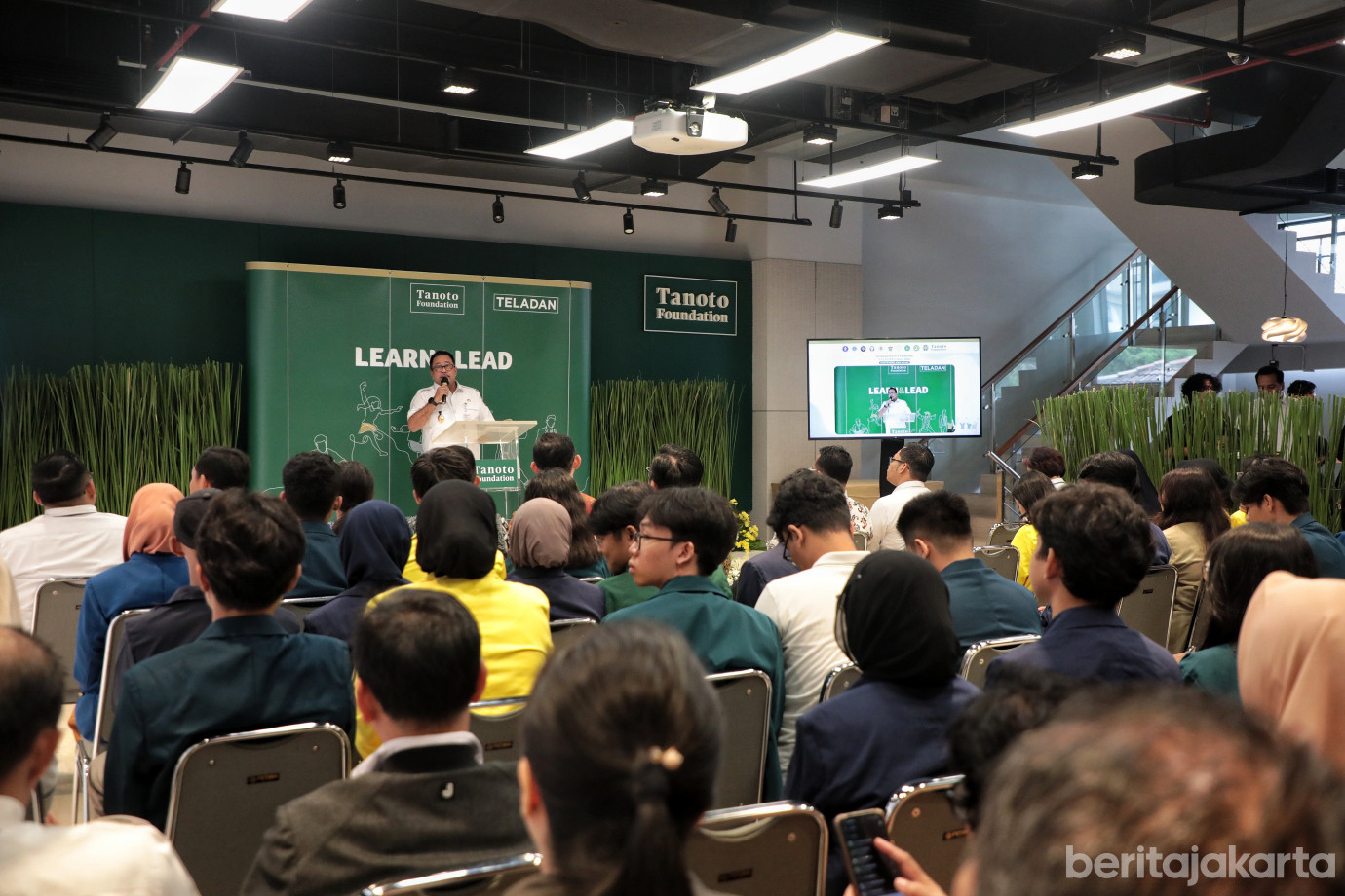 6.Rano Karno Jadi Narsum Inaugurasi Teladan 2026 Tanoto Foundation.jpg