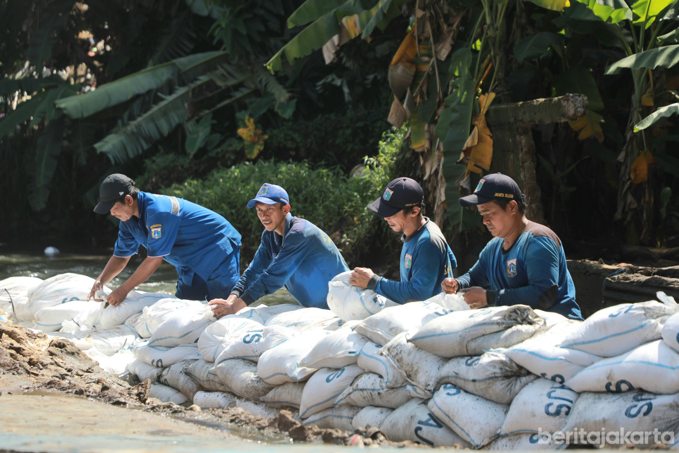 4-2gub jatipadang.jpg