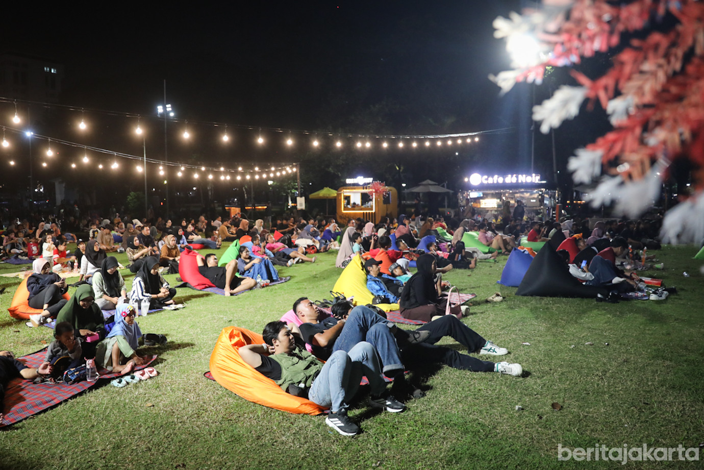 Nobar Pasar Natal-1.jpg