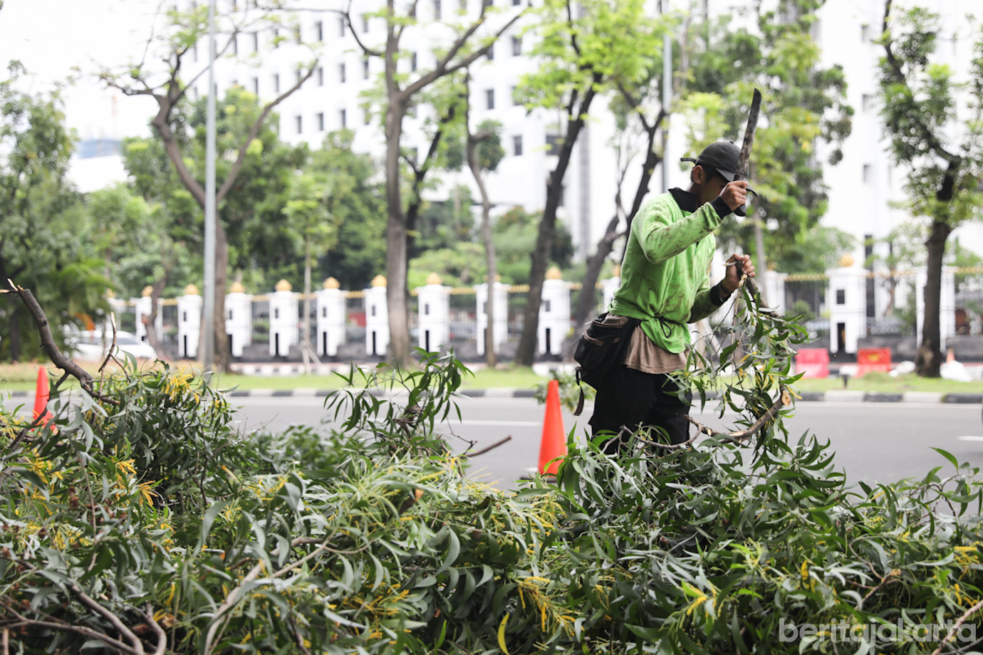 Penopingan Monas-3.jpg