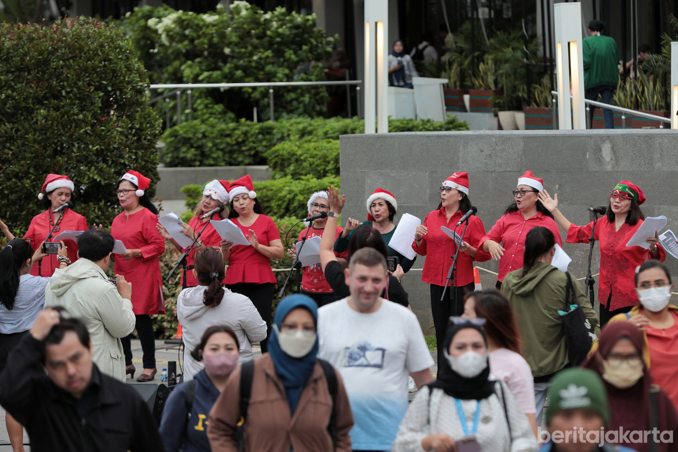 4.Christmas Carol di Sarinah.jpg