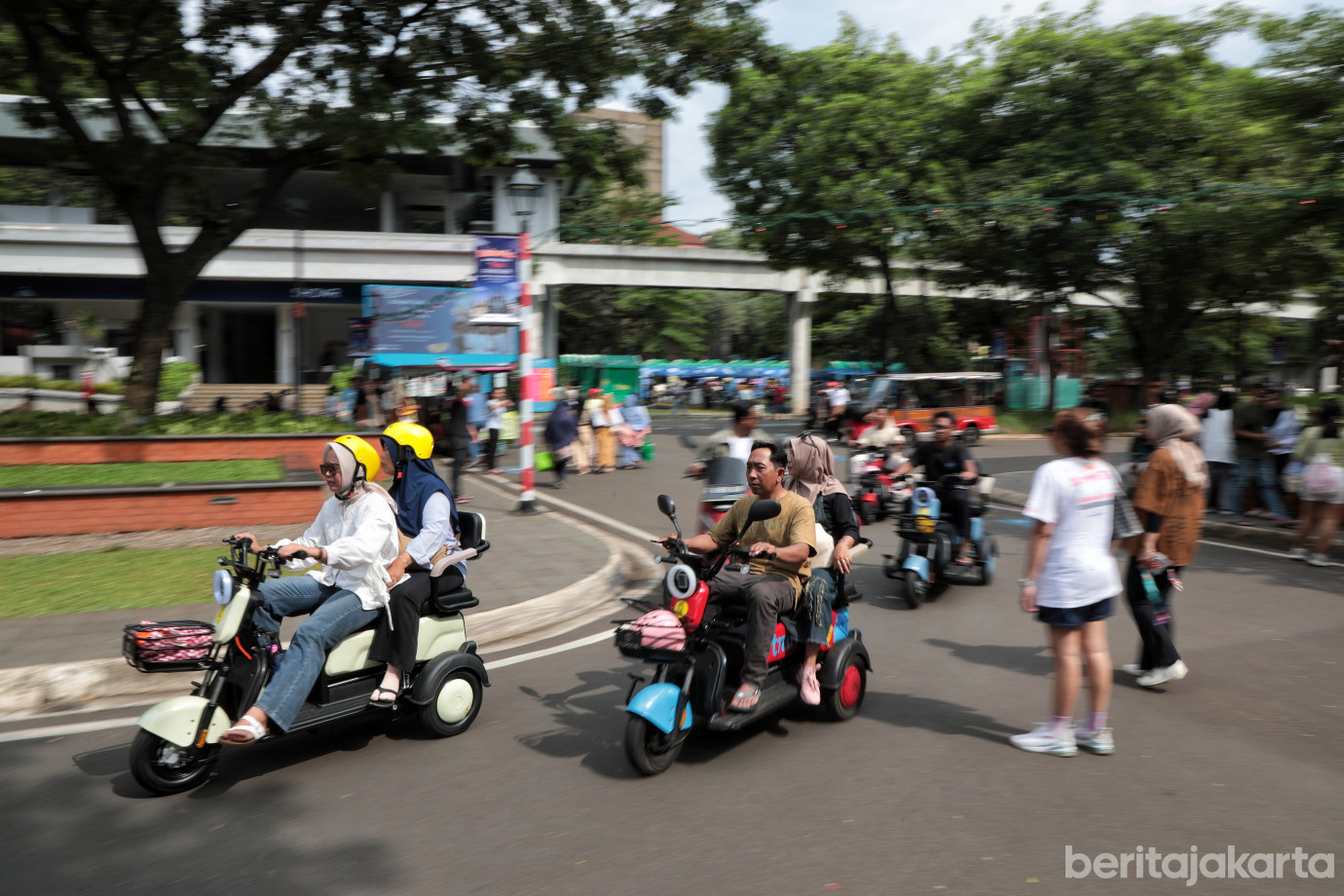 3.Menghabiskan Waktu Libur Nataru di TMII.jpg