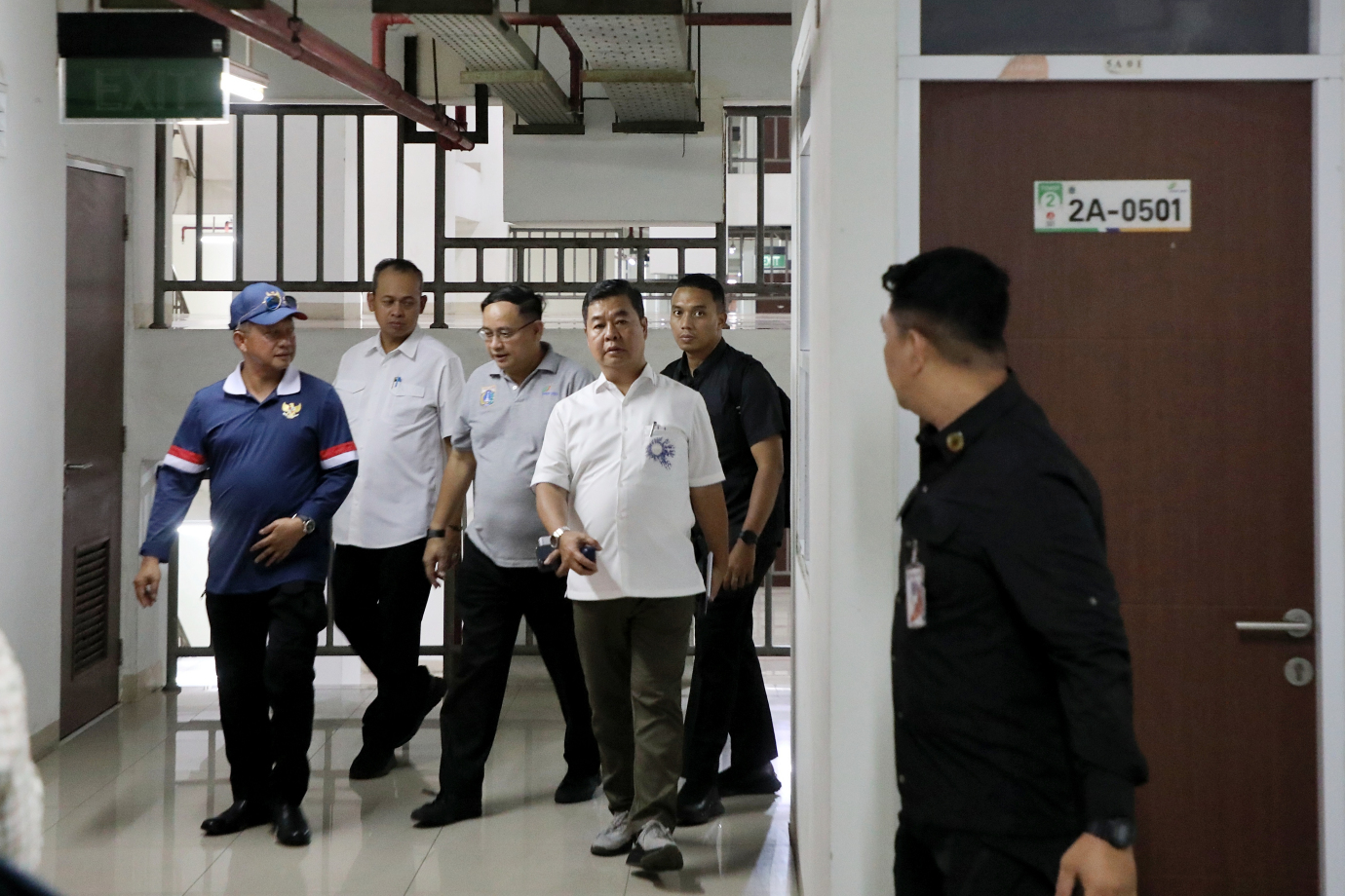 2.Pj Gub Tinjau Rusun Pasar Rumput.jpg