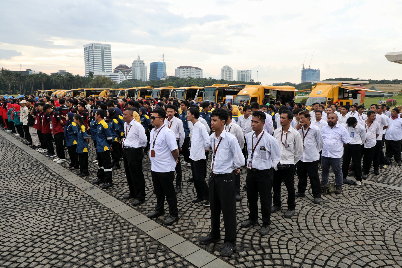 2.Rano Karno Pimpin Apel Launching Pelatihan MTU.jpg