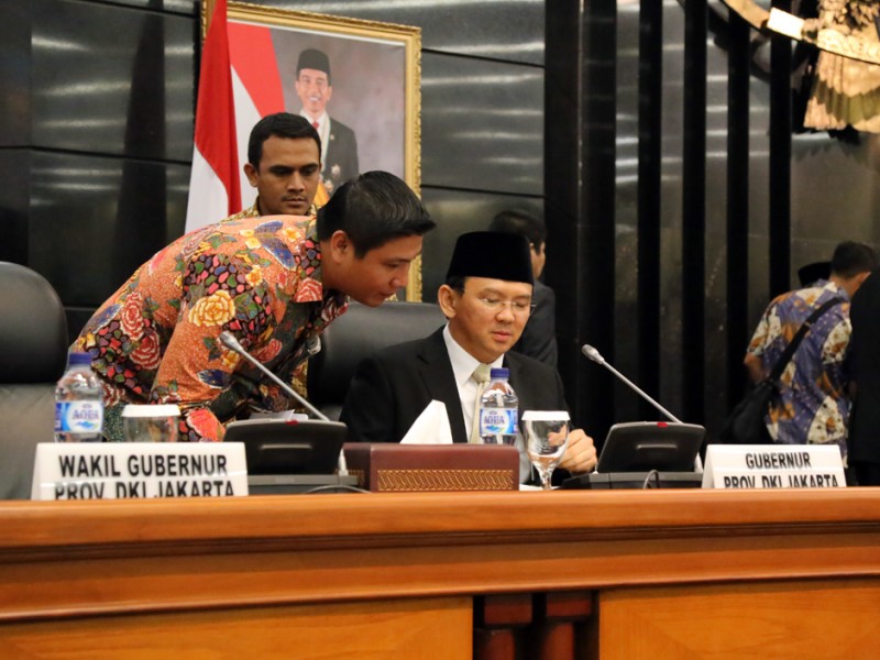 gubernur lkpj2.jpg