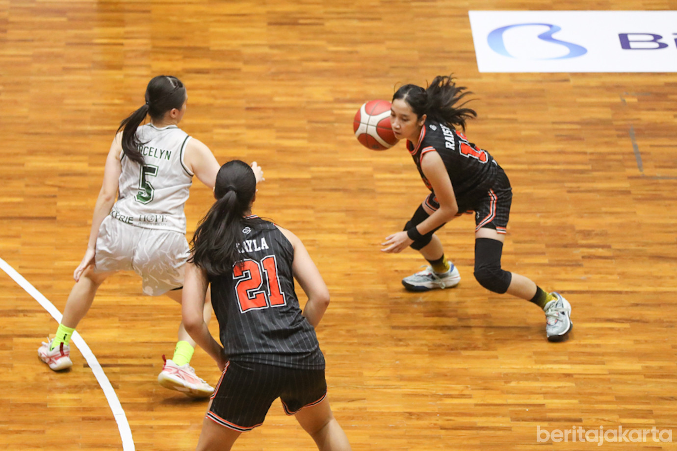 POPNAS Basket Putri Jakarta vs Jatim-1.jpg