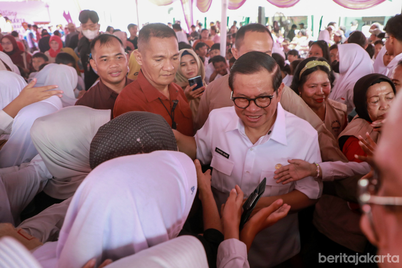 1-1peresmian kp harapan.jpg