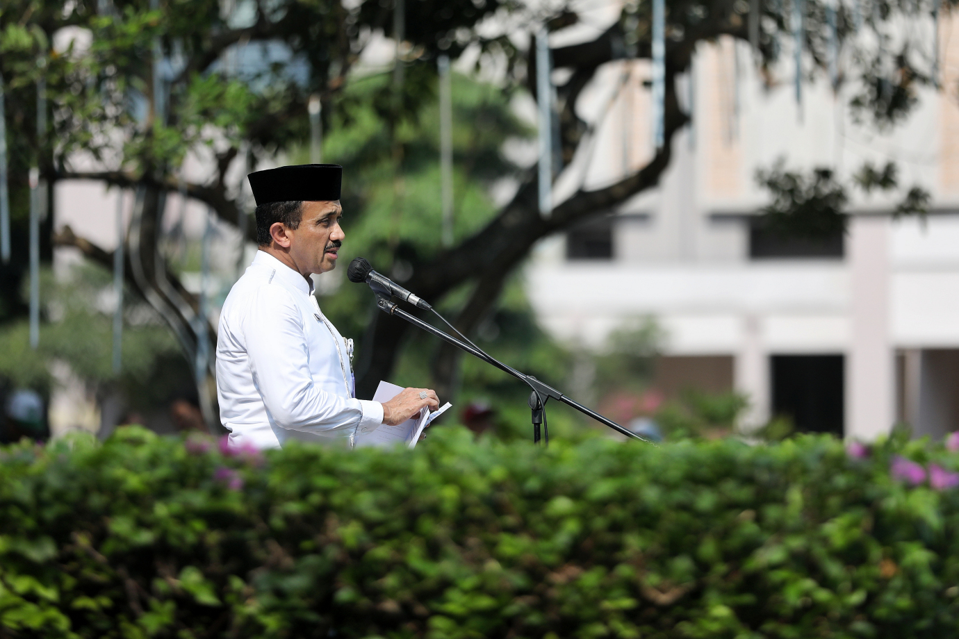 6.Anwar Lepas 367 Kontingen Jaksel Untuk Mengikuti Popprov dan Porprov .jpg