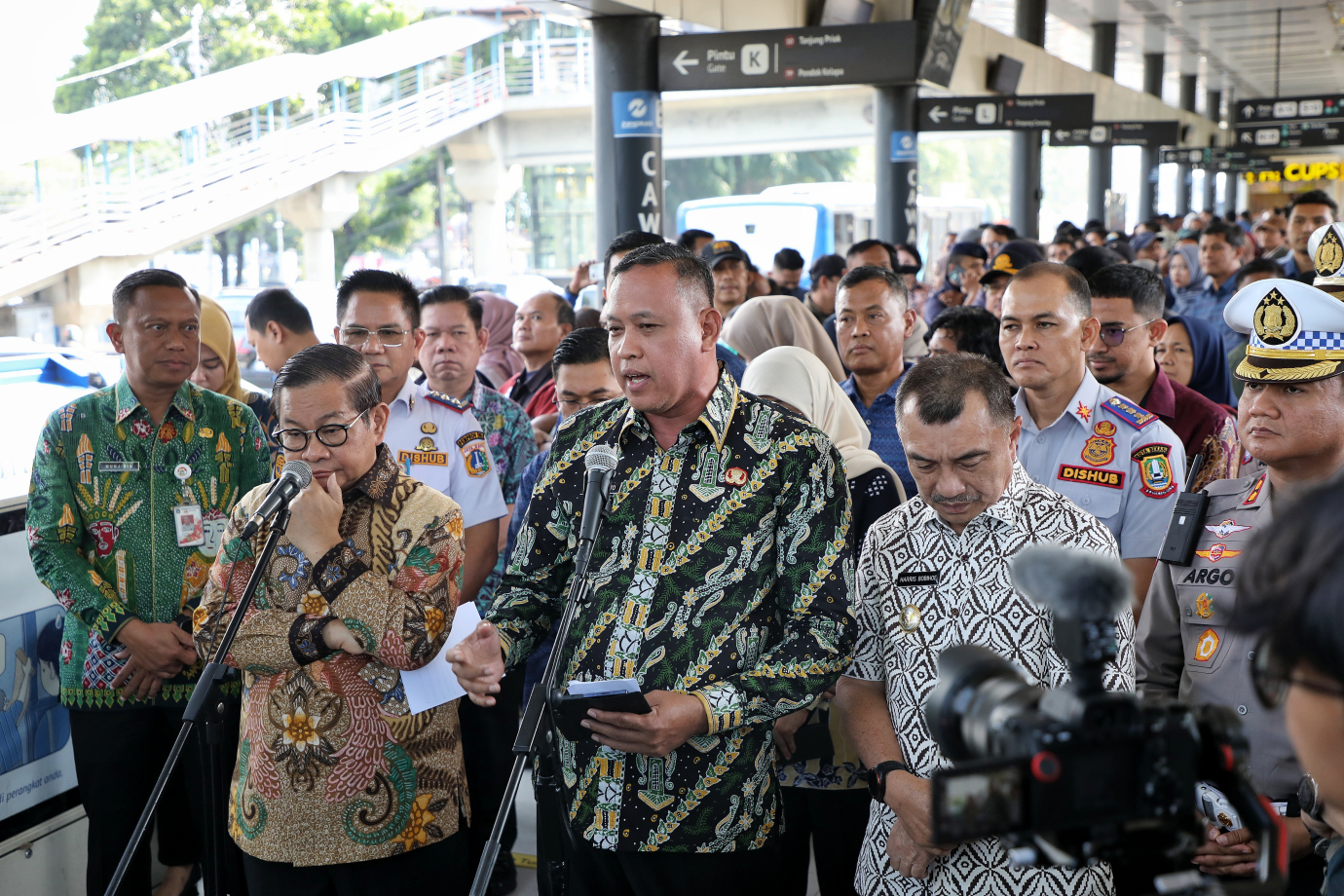 3.Pramono Resmikan Layanan Transjabodetabek Rute Vida Bekasi-Cawang.jpg