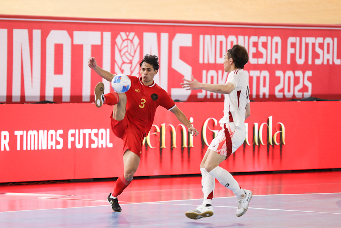 6 Futsal 4NWS-3.jpg