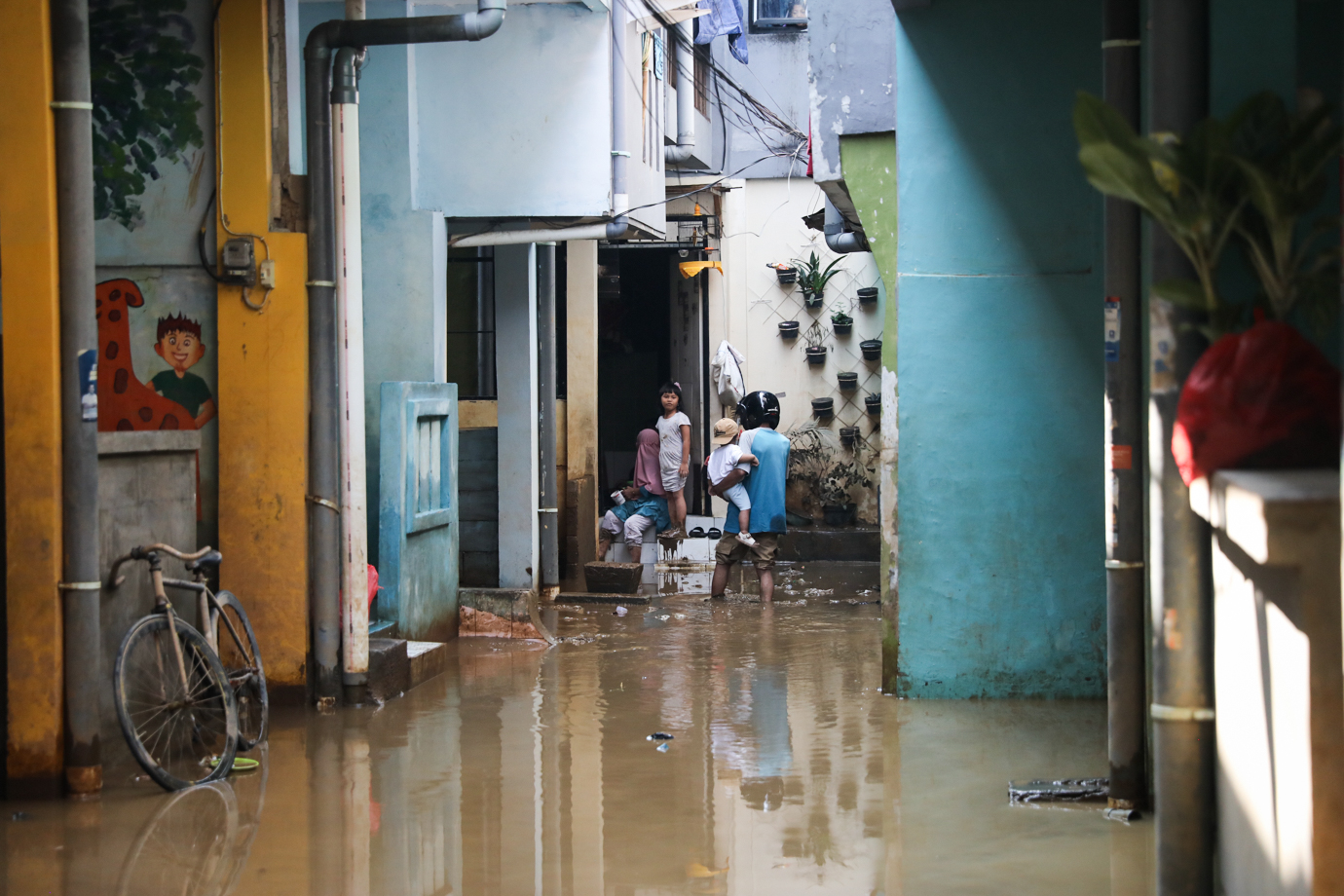 Banjir Kampung melayu-7.jpg