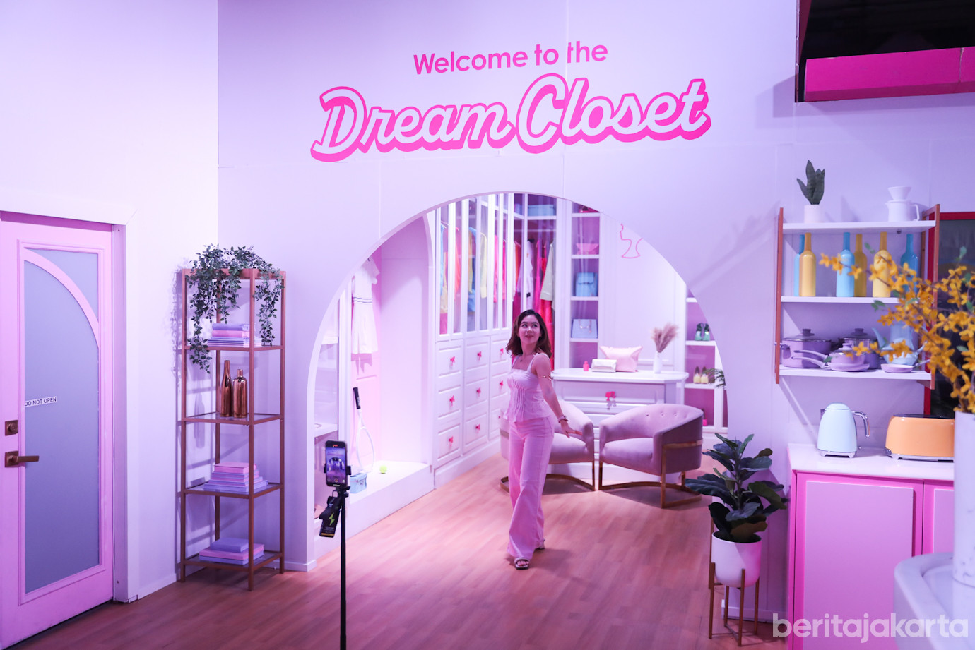 World of Barbie-5.jpg