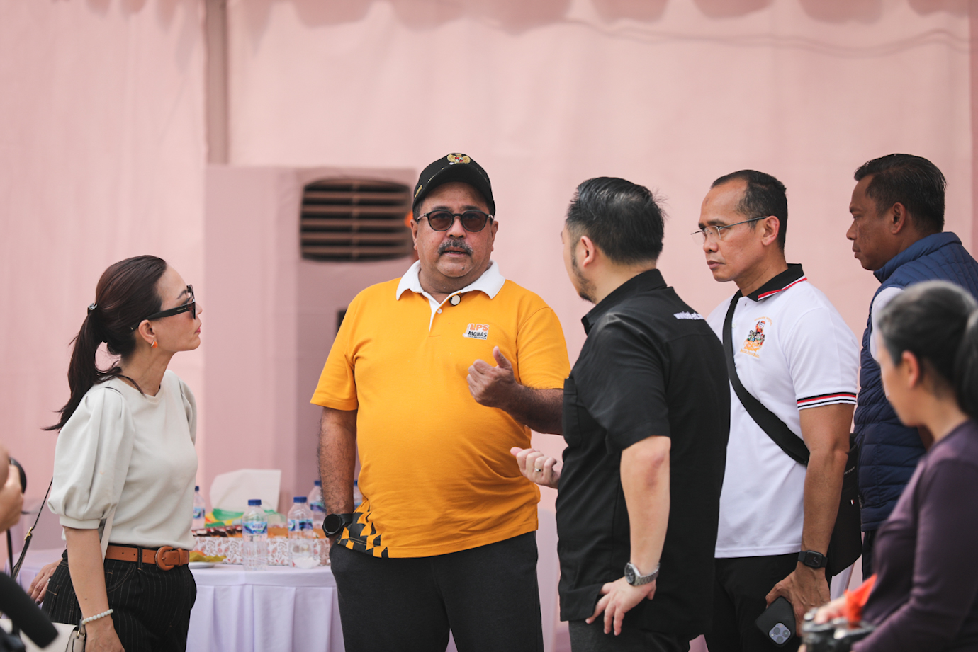 Wagub Gladi Resik-3.jpg