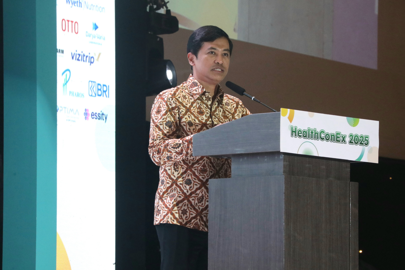 4 Gubernur Hadiri Acara Health Conex 2025_4.jpg