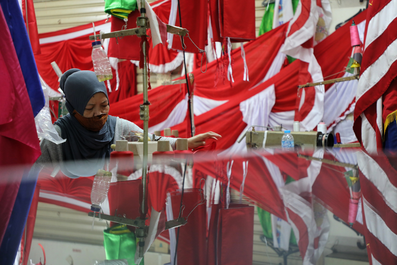 2.Pesanan Bendera Meningkat.jpg