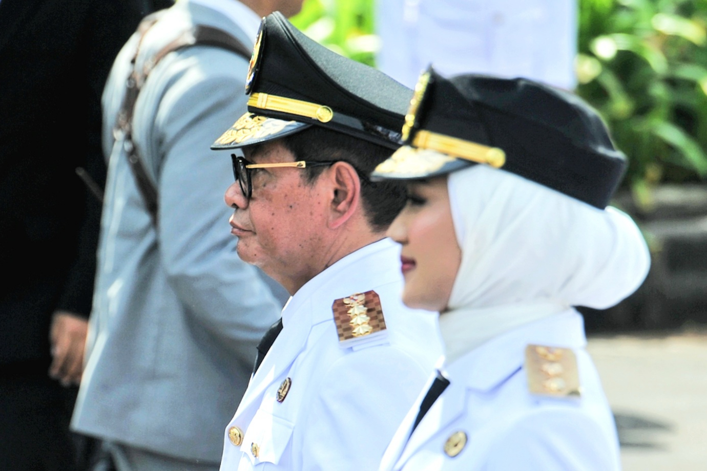001 Iring-iringan gubernur-1.jpg