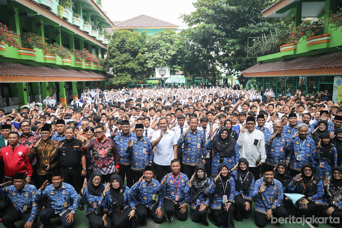 SMPN 28-4.jpg