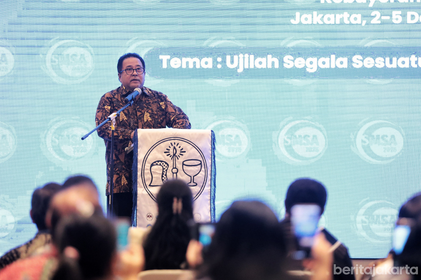 3.Rano Karno Buka Sidang Majelis Sinode Am GPI.jpg