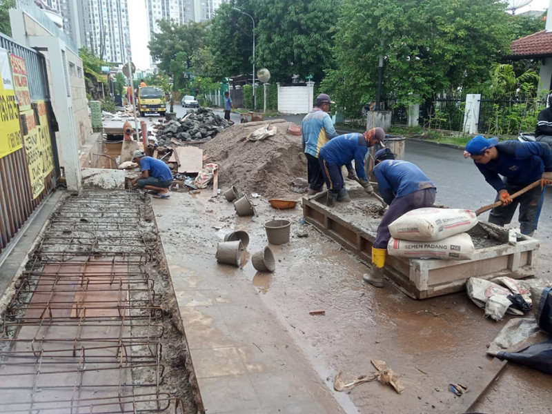 Perbaikan Turap Saluran Jl. Sunter Gria Asri RW.20 Kel. Sunter Agung