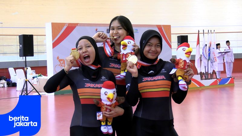 Gondol Tiga Emas untuk Jakarta, Aligya Keiko Jadi Ratu Sepeda POPNAS