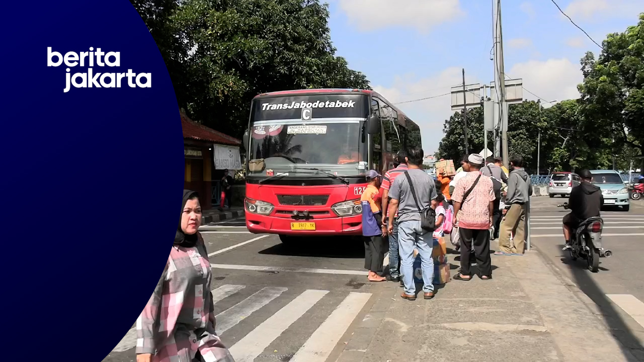 0201_Ramdhoni_Seusai Nataru, Arus Balik Mudik di Terminal Kampung Rambutan Mulai Terlihat.mp4