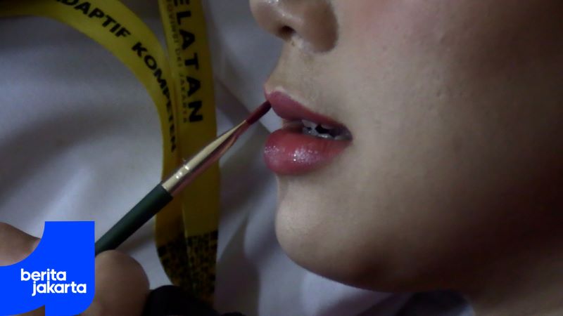 Senangnya Warga Bukit Duri Ikuti Pelatihan MTU Tata Rias