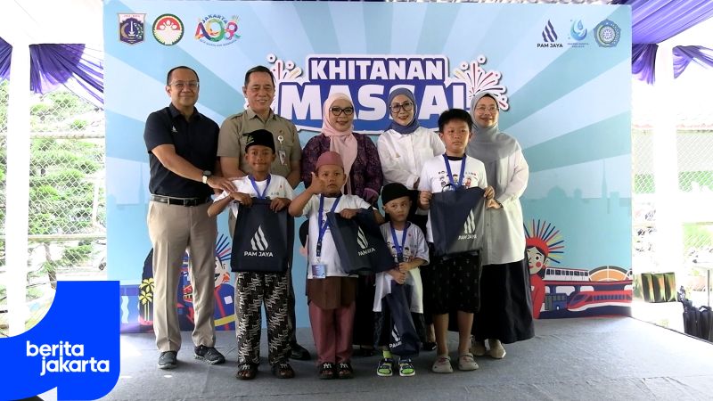 297 Anak Ikuti Khitanan Massal di RPTRA Mustika Kramat Jati 