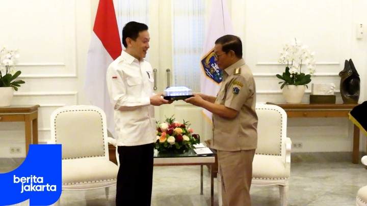 Pemprov DKI Terima 20 Bantuan Perahu untuk Penanganan Banjir.mp4