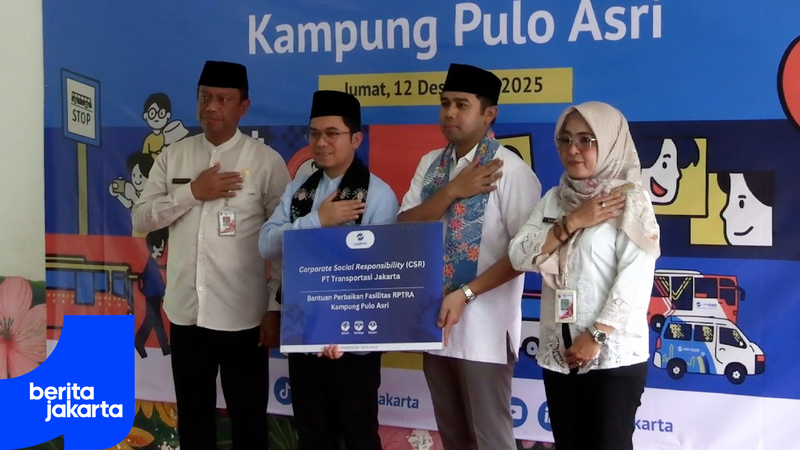 Transjakarta Bantu Perbaikan Sarana Bermain Anak RPTRA Kampung Pulo Asri