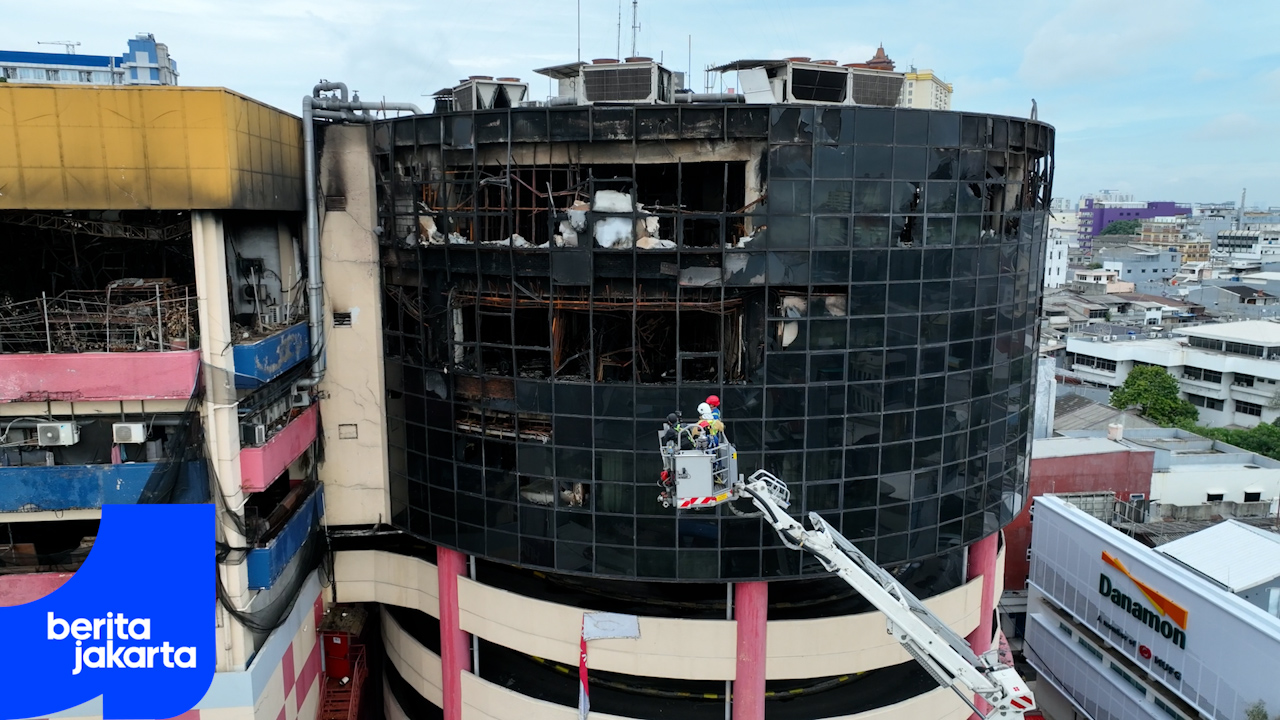 Naik Bronto Skylift, Pj Gubernur Tinjau Kondisi Glodok Plaza