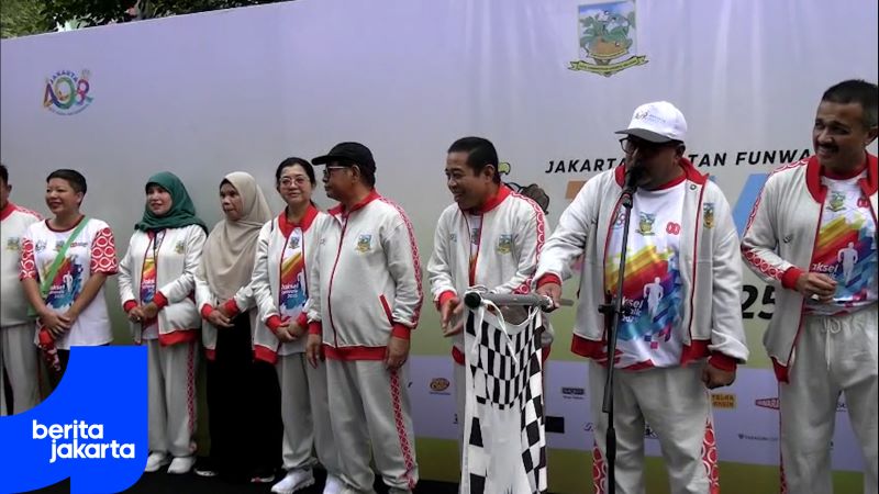 Festival Jakarta Selatan Funwalk Diikuti Ribuan Warga