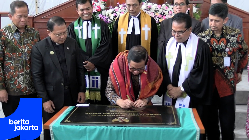 Pramono Resmikan Gereja Huria Kristen Indonesia Tanjung Priok