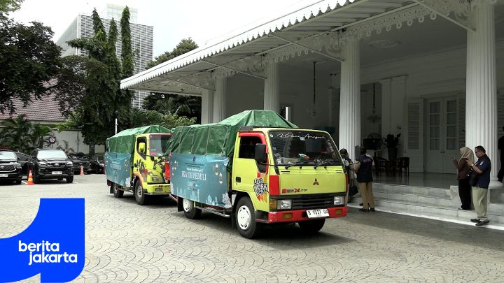  IKA UII Yogyakarta Salurkan Bantuan Penyintas Banjir Jakarta