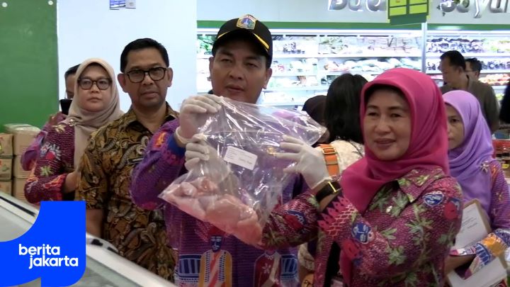 Pemkot Jaktim Gelar Pengawasan Keamanan Pangan Disejumlah Pasar.mp4