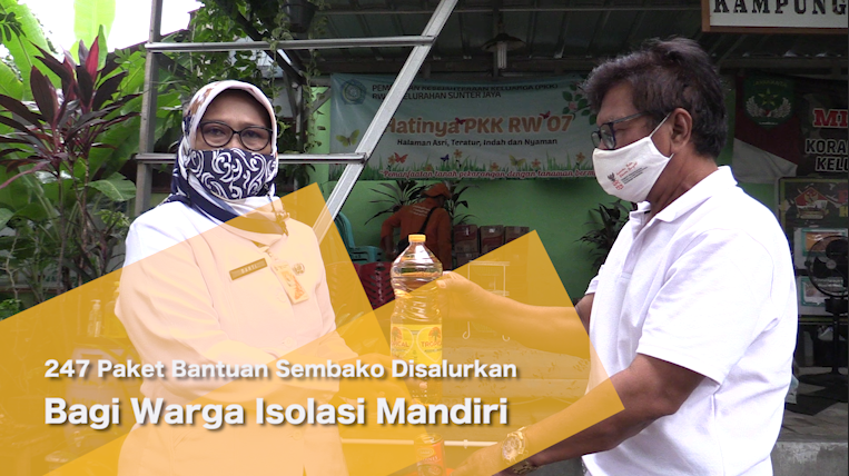 140721_Anita_247 Paket Bantuan Sembako Disalurkan Bagi Warga Menjalani Isoman.mp4