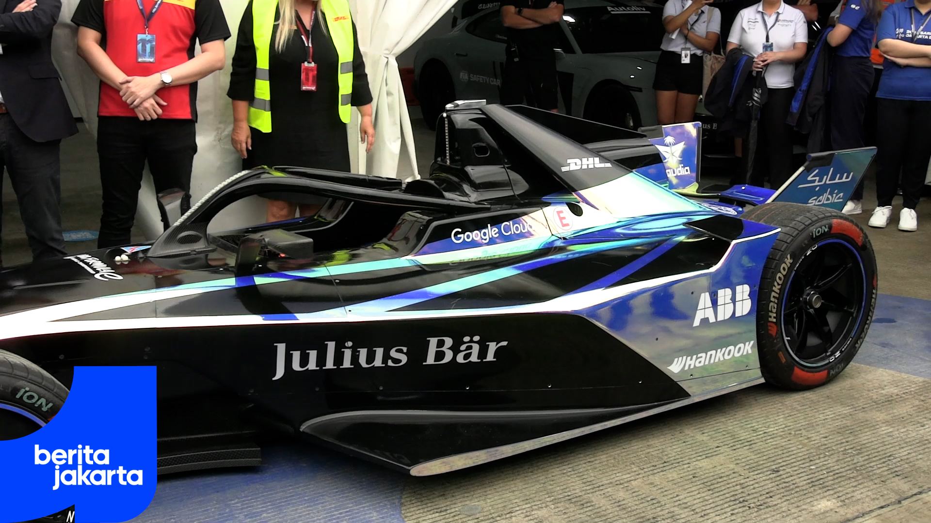 Unboxing Mobil Formula E Gen3 EVO