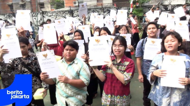 Selembar Ijazah, Sejuta Asa