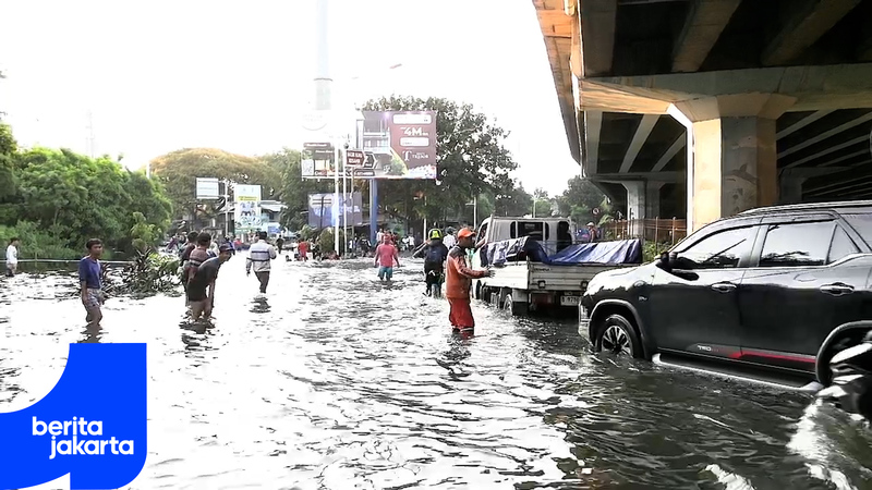 Jajaran Kelurahan Kembangan Selatan Siaga 24 Jam Antisipasi Dampak Banjir