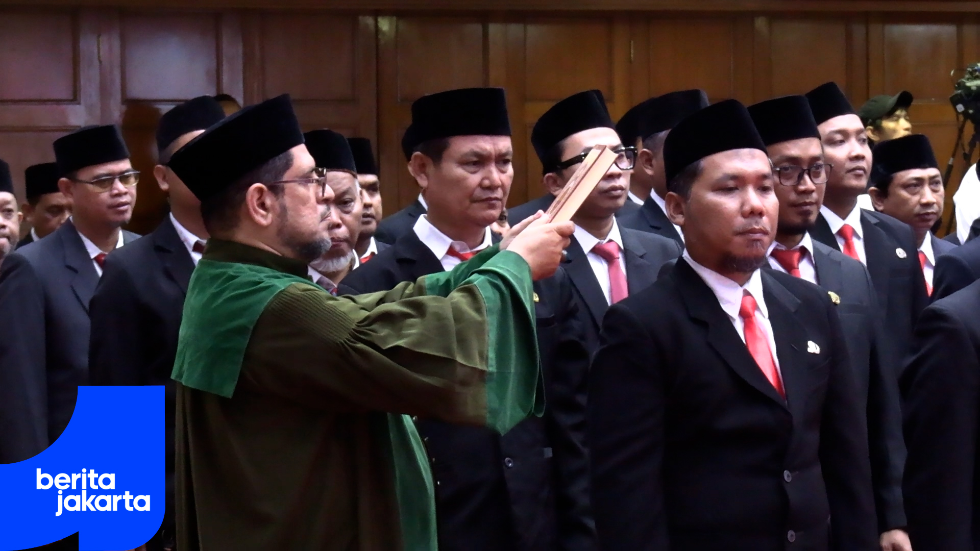 Lantik 100 Pejabat Fungsional, Pramono Inginkan Penyegaran Jabatan ASN
