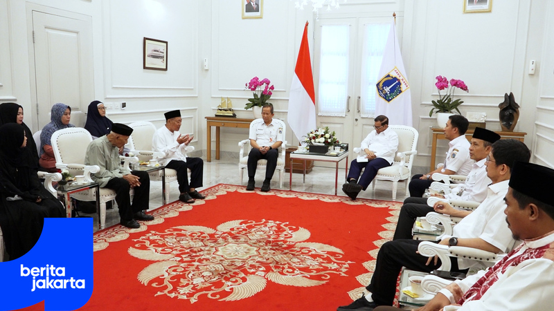 Ahli Waris Jamaah Haji Wafat Terima Santunan dari Pemprov DKI