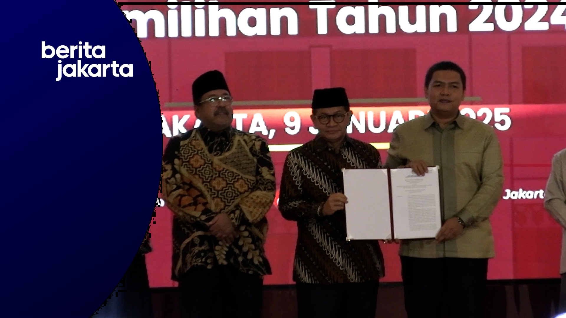 KPU Jakarta Tetapkan Pramono-Rano Jadi Gubernur dan Wagub Terpilih.mp4