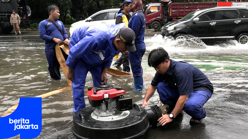 SDA Jatinegara Gerak Cepat Tangani Banjir di DI Panjaitan