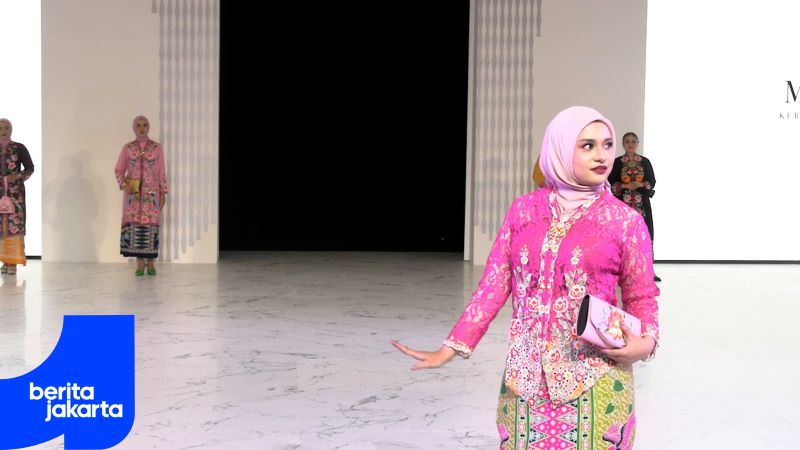 Jakarta Dekranasda Enlivens The 19th Fashion Nation