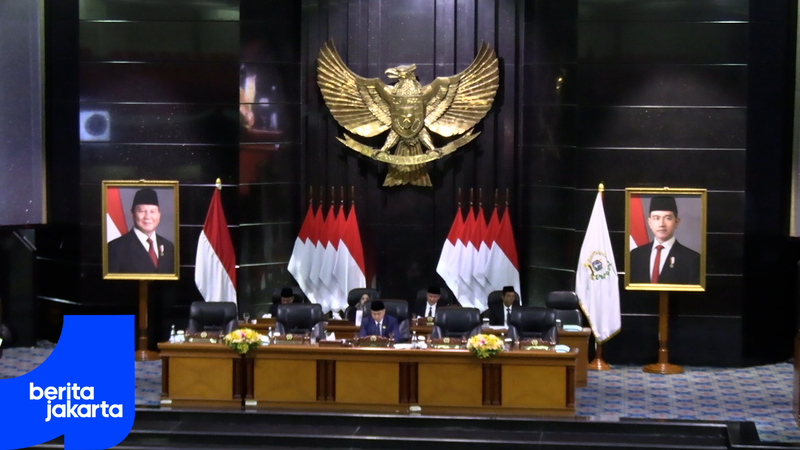 Rano Sampaikan Jawaban Pandangan Fraksi tentang Kecamatan dan Kelurahan