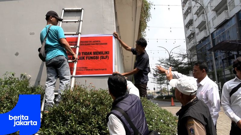 Dinas CKTRP Segel Tiga Bangunan Tidak Miliki SLF